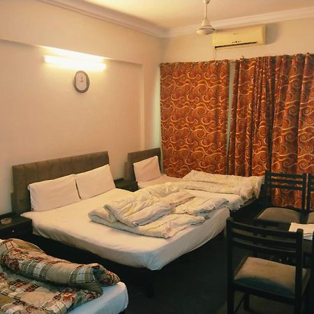 Shahzad Hotel Rawalpindi Eksteriør bilde
