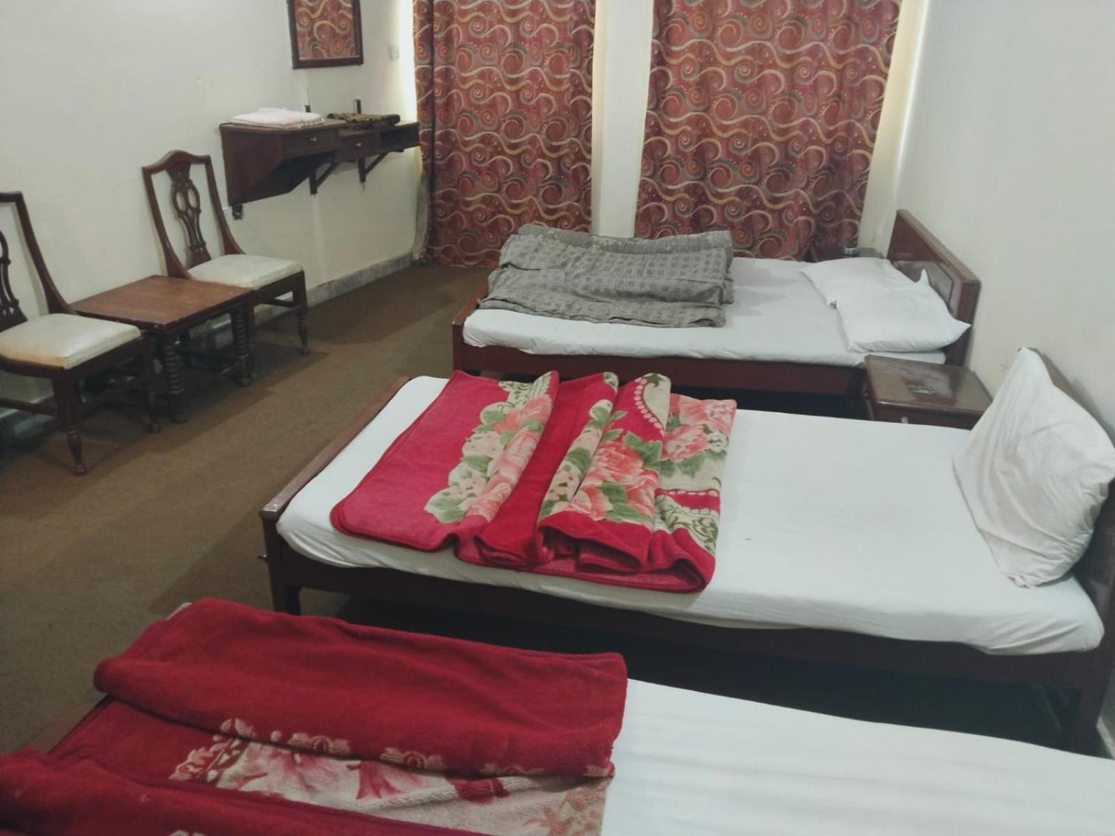 Shahzad Hotel Rawalpindi Eksteriør bilde